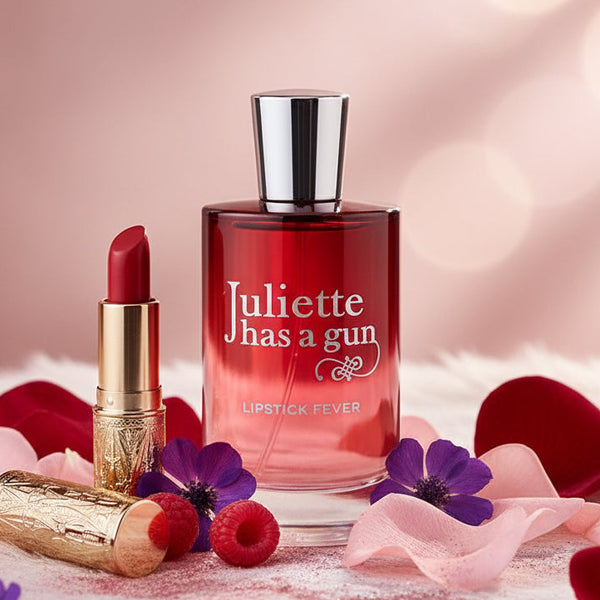 Juliette has a gun Lipstick Fever perfume bottle with a red gradient.